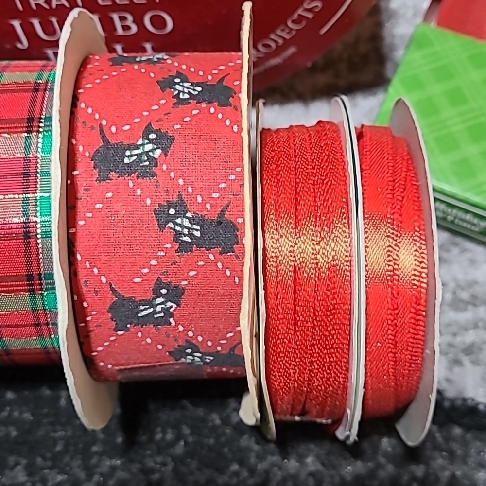 Decorative Ribbon Bundle - Picture 6 of 11